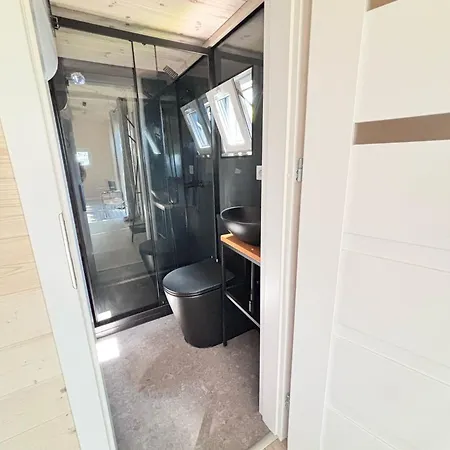 Camping 3 Widoki Kiekrz -domki Tiny House Z Prywatna Plaza I Pomostem Nad Jeziorem Kierskim Poznań