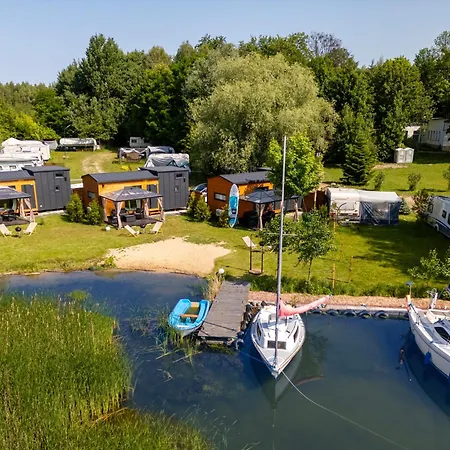 3 Widoki Kiekrz -domki Tiny House Z Prywatna Plaza I Pomostem Nad Jeziorem Kierskim 营地