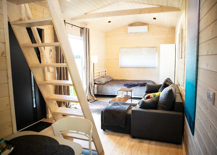 3 Widoki Kiekrz -domki Tiny House Z Prywatna Plaza I Pomostem Nad Jeziorem Kierskim Campsite Poznan