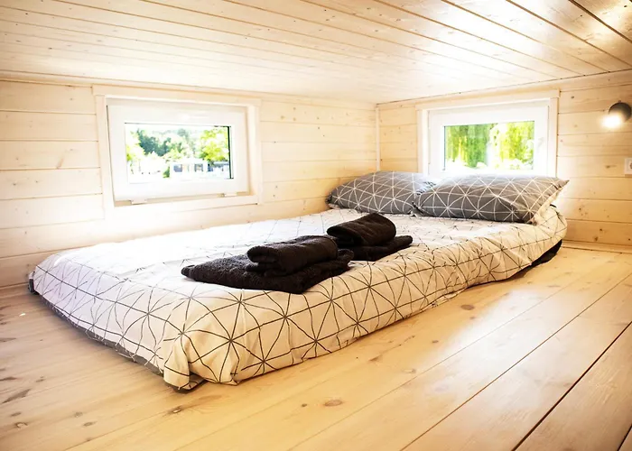 Campsite 3 Widoki Kiekrz -domki Tiny House Z Prywatna Plaza I Pomostem Nad Jeziorem Kierskim *